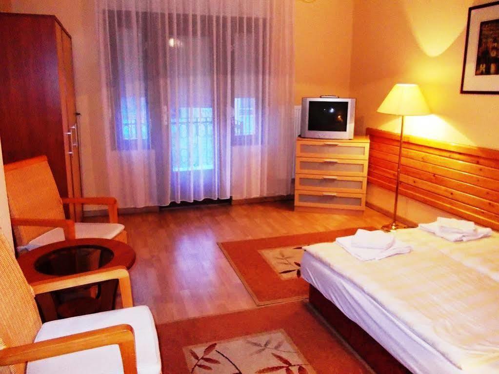 Villa City Center Hévíz מראה חיצוני תמונה